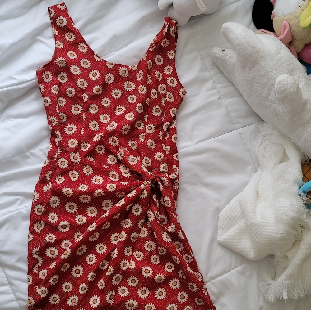 Stella USA red daisy wrap dress